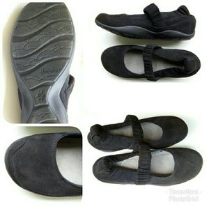 Dansko suede Mary Janes sz 38